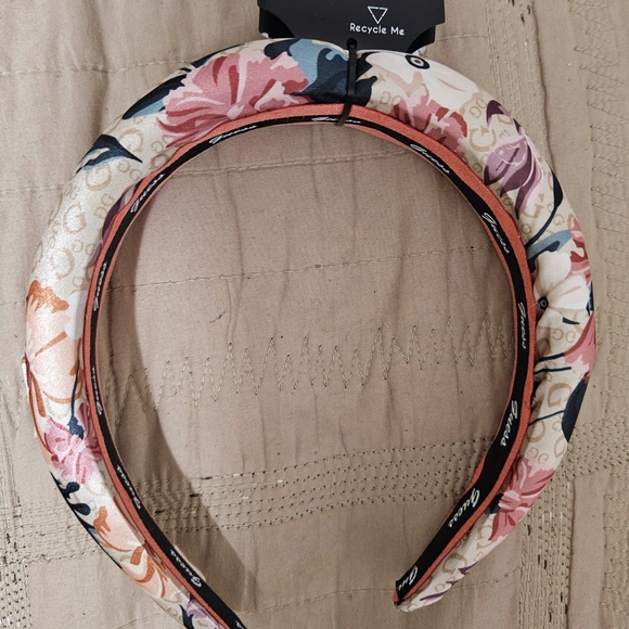 GUESS HAIRBAND - Picture 1 of 5